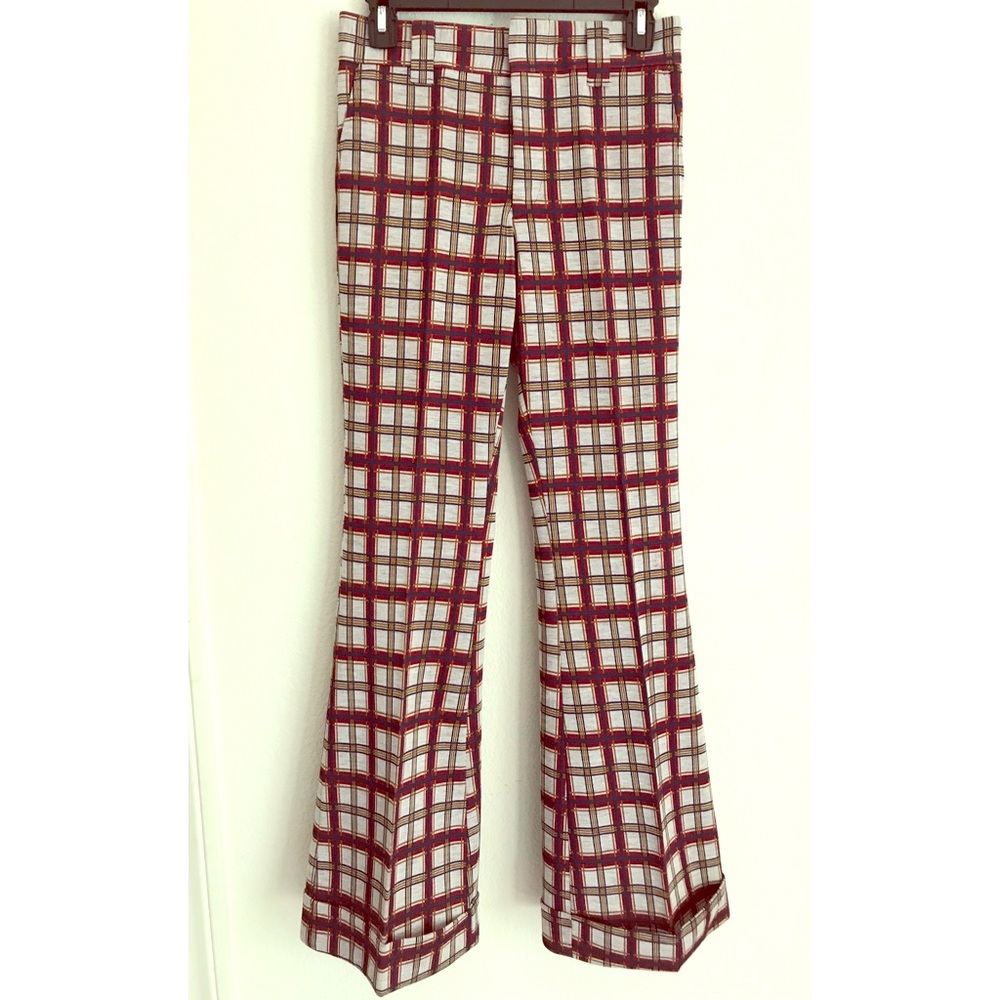 Vintage women’s Levi’s plaid slacks